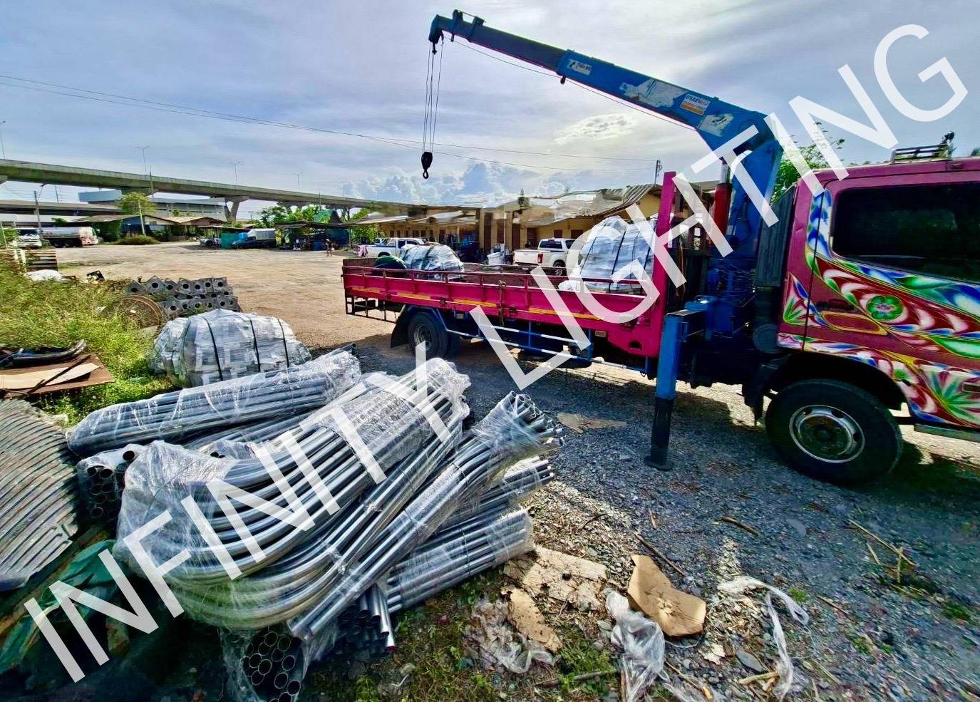 งานกิ่งโคมประปากัลวาไนซ์ 15" ระยะยื่น 1.2 เมตร R300 คาดเหลือง - Image 2