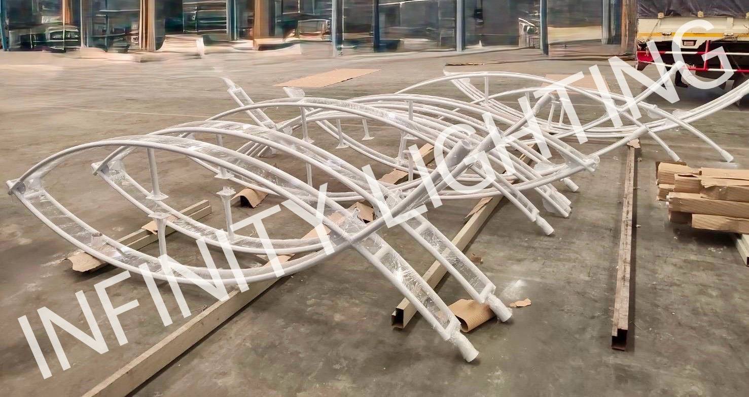 เสาเหลี่ยม 100x100 สูง 6 เมตร กิ่งเดี่ยว–กิ่งคู่ ชุบกัลวาไนซ์ พ่นสีขาว พร้อมเพลท 350x350 ผลิตตามแบบลูกค้า - Image 2